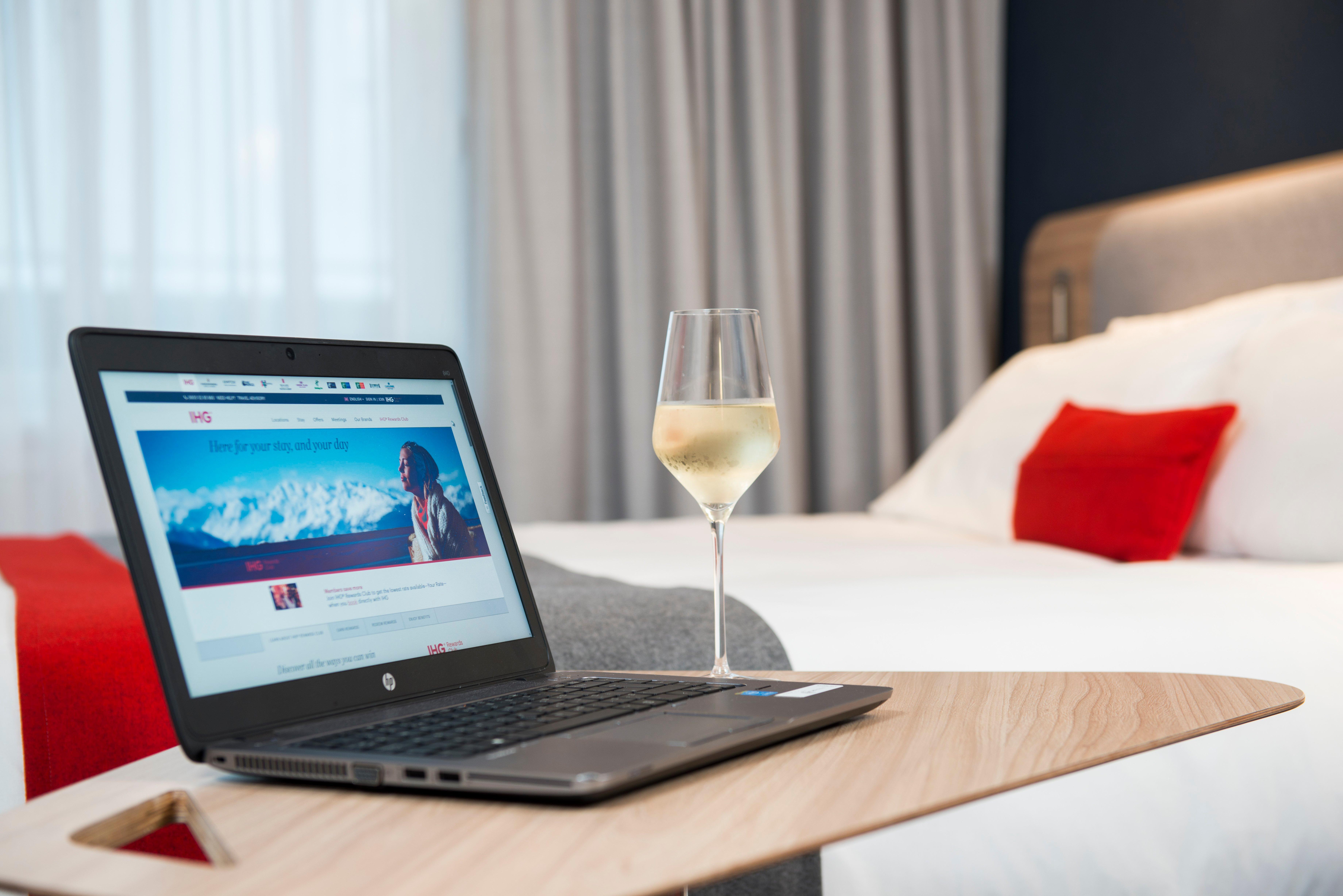 Holiday Inn Express London Greenwich By Ihg Экстерьер фото